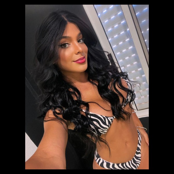 Novedad morena latina sexy