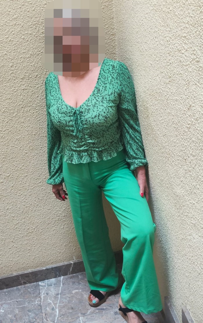 CANARIAS, ESCORT MUY FEMENINA,ELEGANTE,SIMPATICA