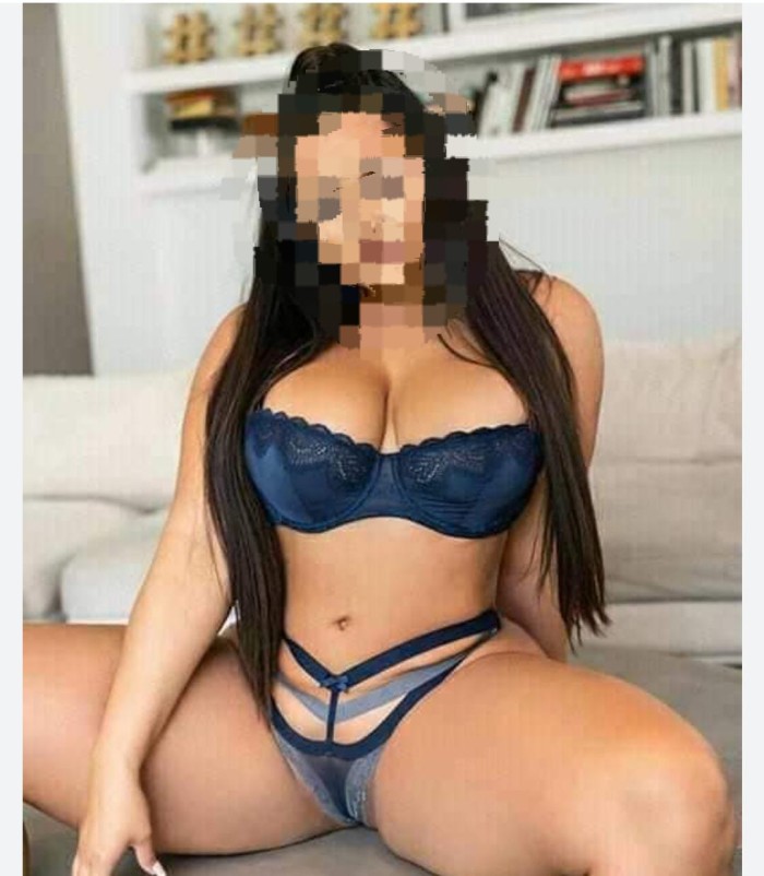 Sexy Gordi Latina Solo Salidas