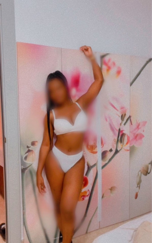 Violeta Negritaaa Encantadora     24HORAS DISPONIBLE