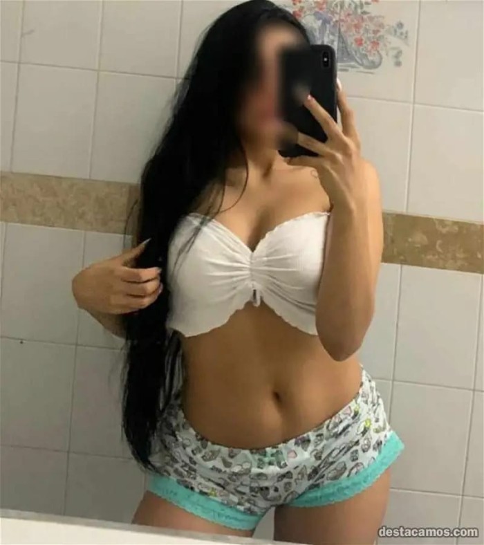 COMPLACIENTE Y MUY SENSUAL COLOMBIANA