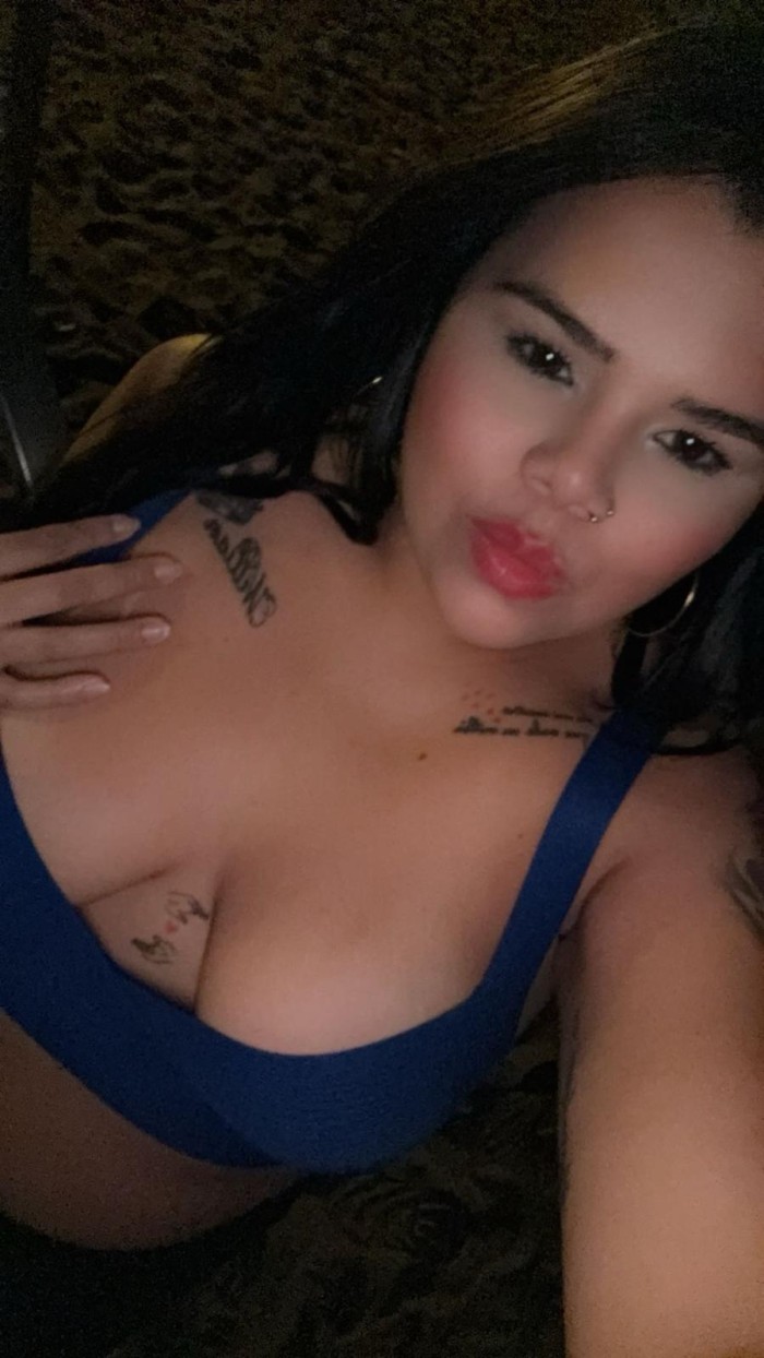 SENSUAL COLOMBIANA EN ADEJE SEXO Y FIESTA ARDIENTE