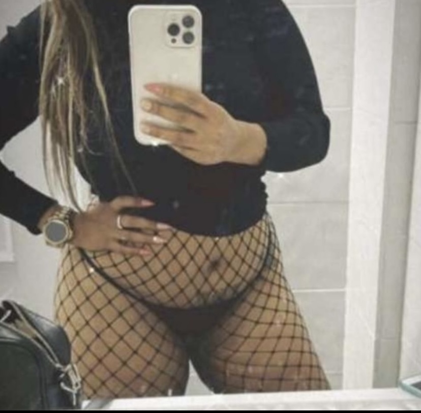 Valentina Cachonda masajista y mucho Más