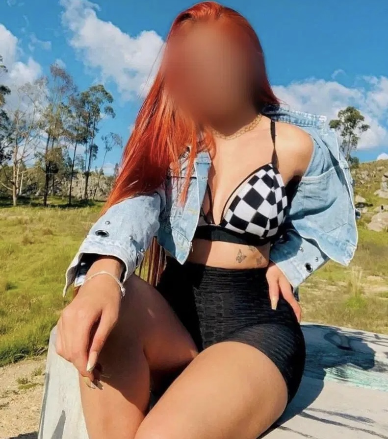 Jovencita linda y tierna para pasar un buen rato