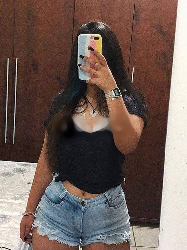 Soy Alicia una chica jovencita muy ardiente