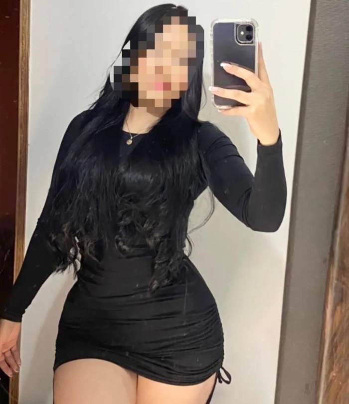 LATINA EXOTICA EXPERTA EN POSTURITAS Y UN POCO MAS