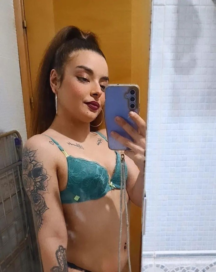 SOLO SALIDAS MARTA FIESTERA TU PERDICIÓN EN LA CAM