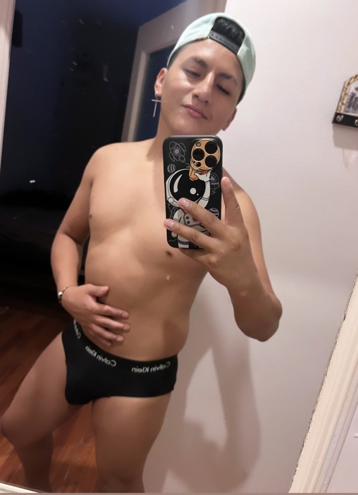 Jovencito latino hot