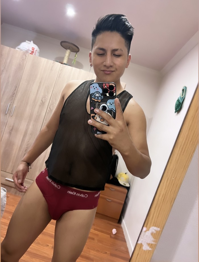 Jovencito latino hot