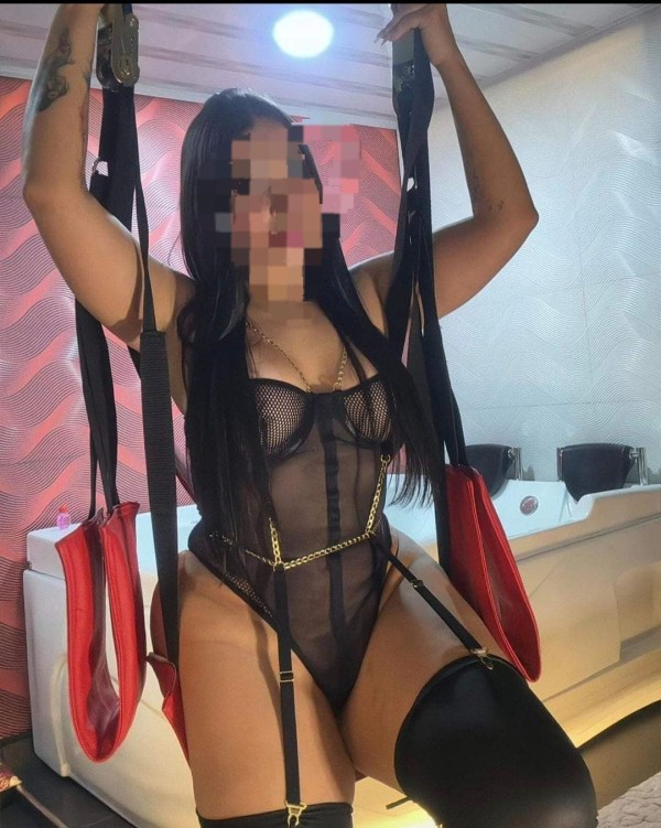 Katalina tu culona bien rica lista para tus placer