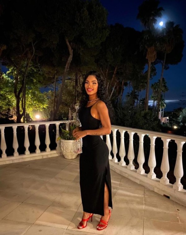 Esther – Ibiza Escort de Lujo