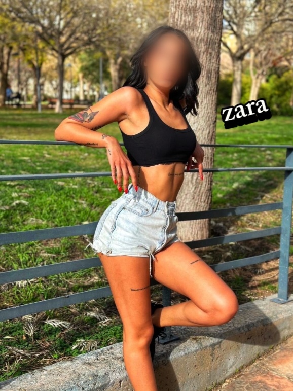 ZARA  24 AÑOS , SCORT DE LUJOS EN PISO CALIDO CON BUEN AMBIENT !612207969.