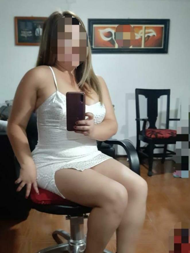 Diosa del placer quieres fiesta soy FIESTERA