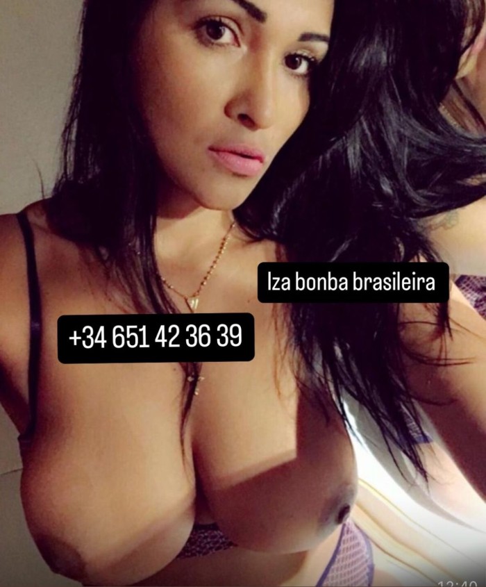 BOMBA BRASILEÑA REINA DEL SEXO MUY COMPLACIENTE