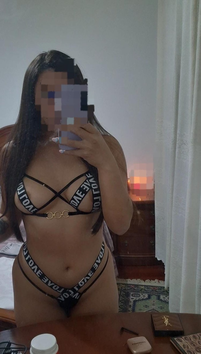 Venezolana muy calienta e implicada