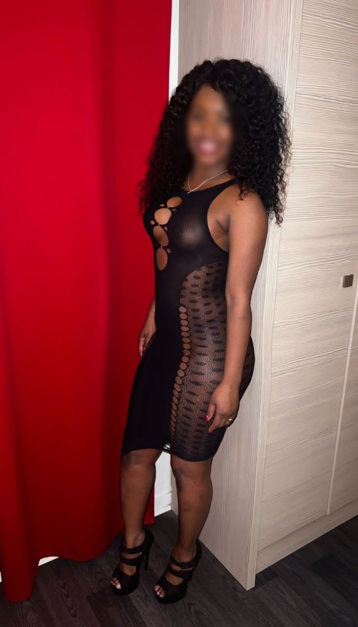 Gabriela, 27 años, Brasileña en Ferrol, La Coruña – Atractiva y Sensual