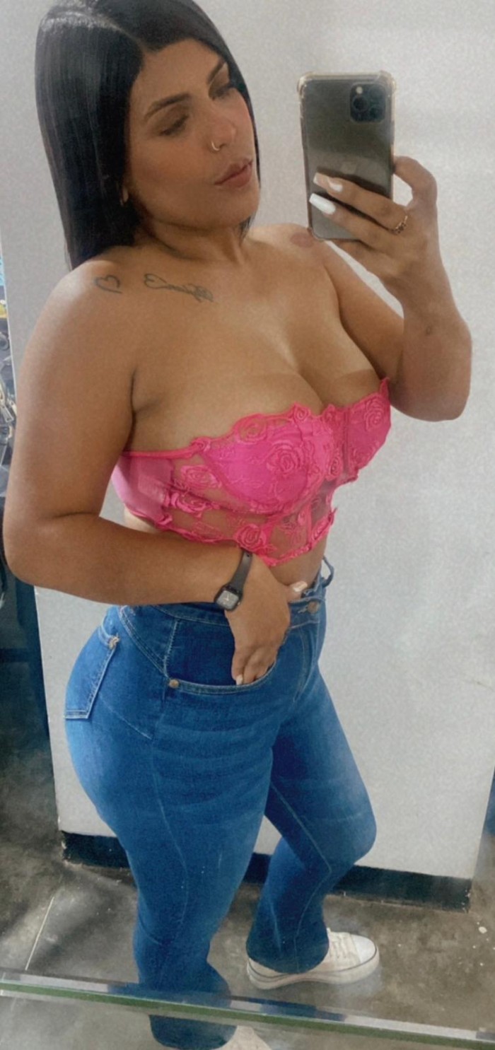 CHICA ESCORT SUPER CACHONDA