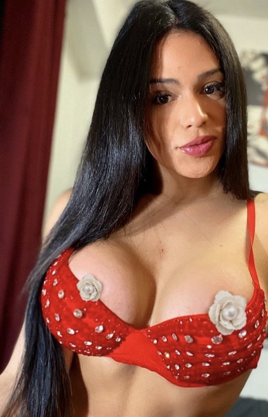 NUEVA TRANS real bombom alta guapa femenina