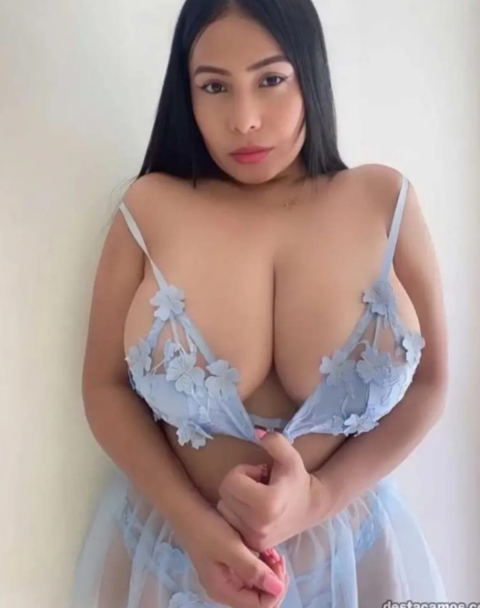 BOMBA SENSUAL TETAS REALES NOVEDAD EN LUCENA