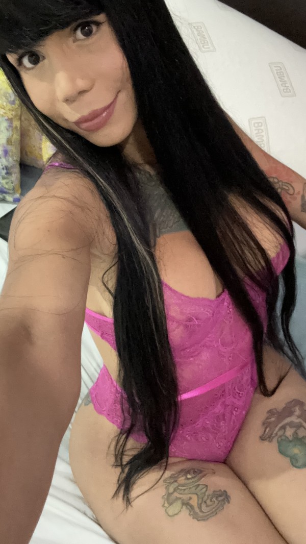 Geraldine chica Trans sexy recién llegada de Colombia