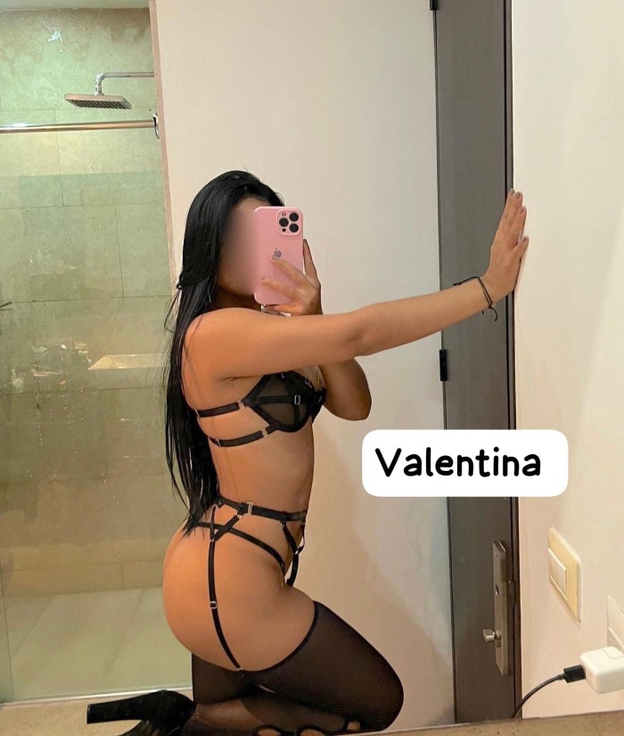 Fiestera , muy caliente 22 años