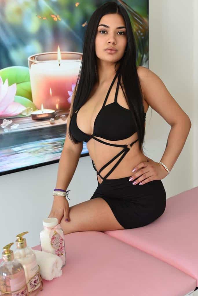 QUIERO TU LECHE EN MIS TETAS