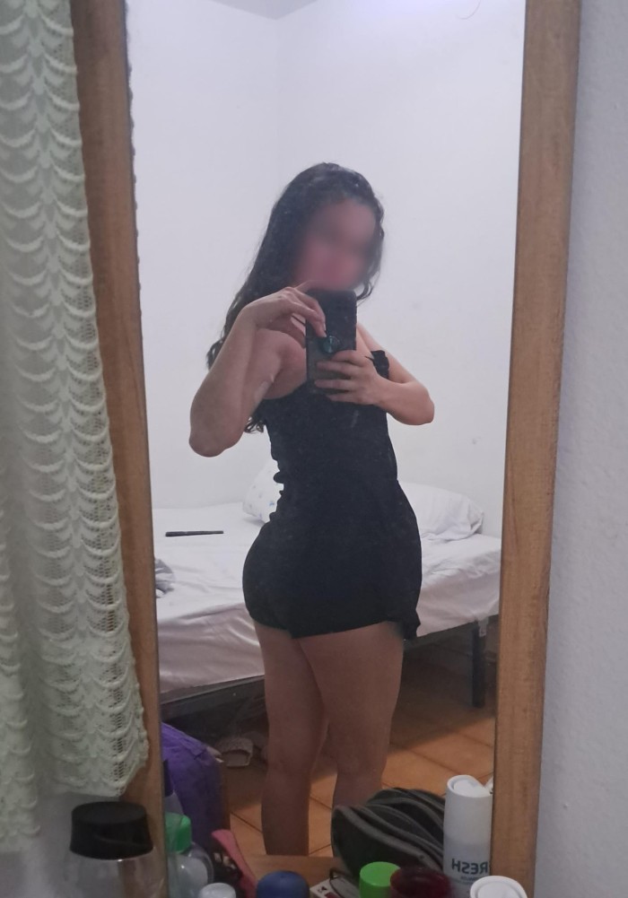 SENSUAL ARDIENTE JOVENCITA CON BUEN RITMO DE PLACE