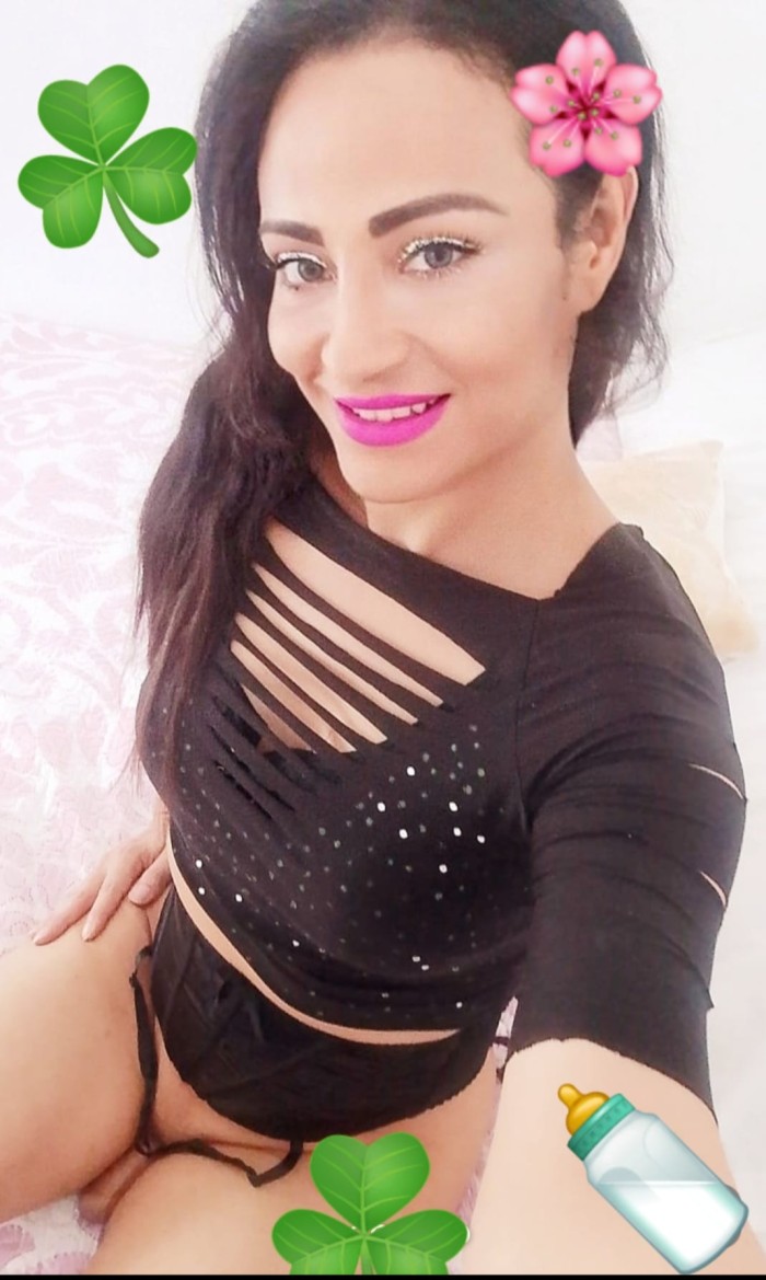 ADRIANA TRANS TRAVESTI DISPONIBLE AHORA MISMO CASTELLÓN