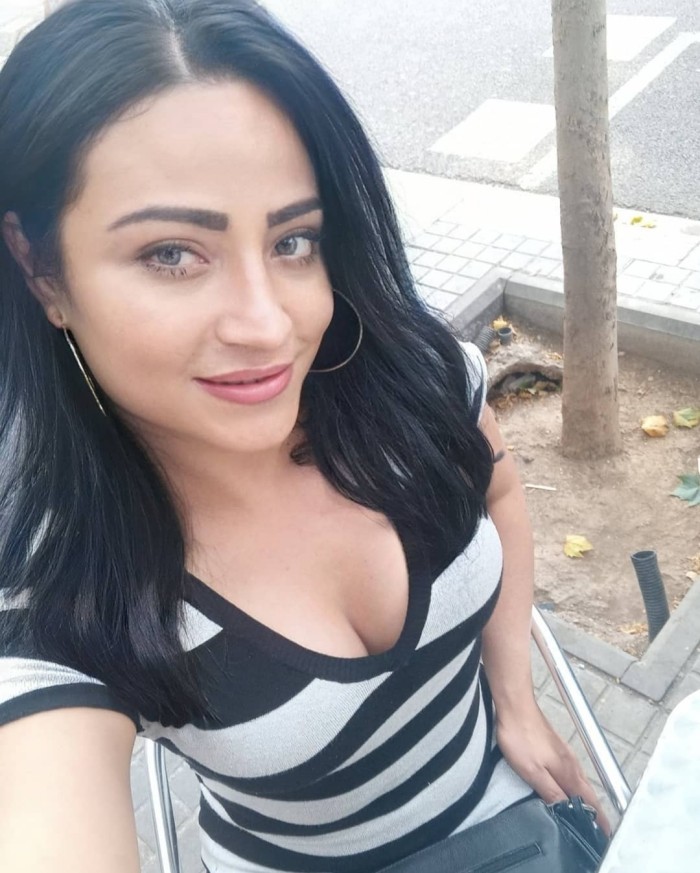 ADRIANA TRANS TRAVESTI DISPONIBLE AHORA MISMO CASTELLÓN