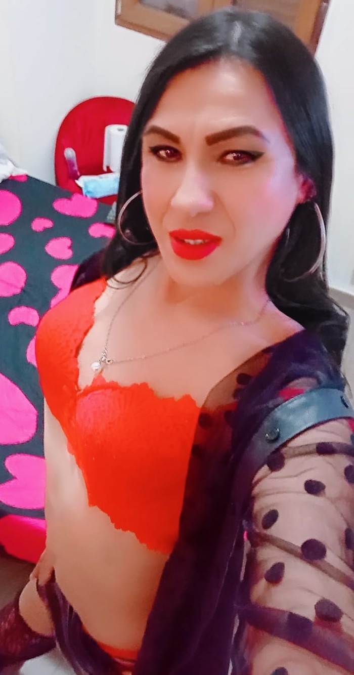 TRANS LATINA  CAÑERA  FIESTERA PISO PRIVADO Y DISCRETO 24/7