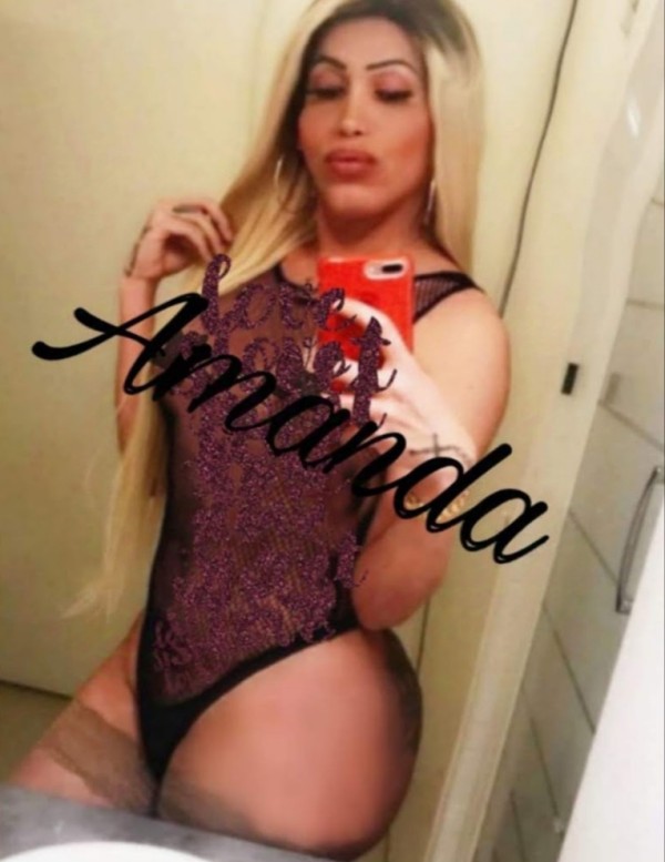 Trans Amanda RuBIAZA REINA de LAS MAMADAS OFERTAS