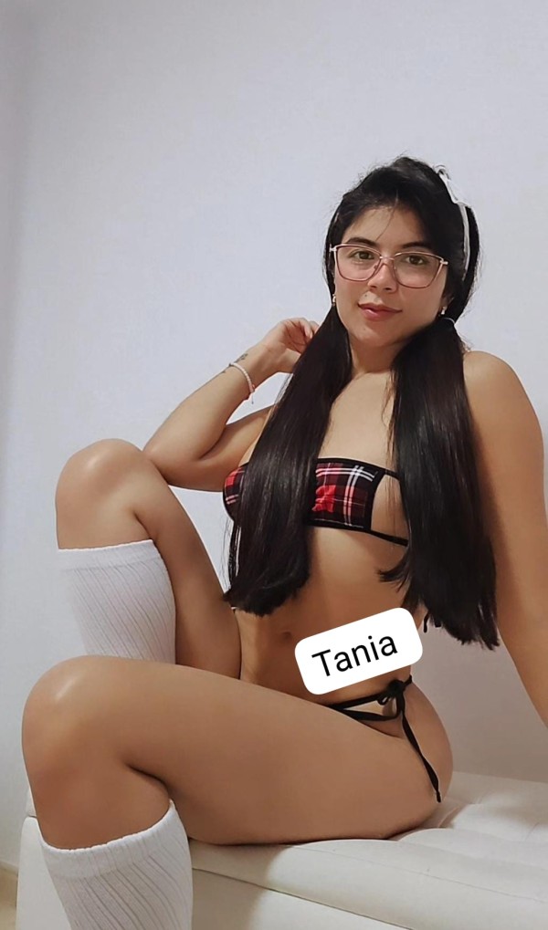 Hola cariño  soy tania linda joven en lloret