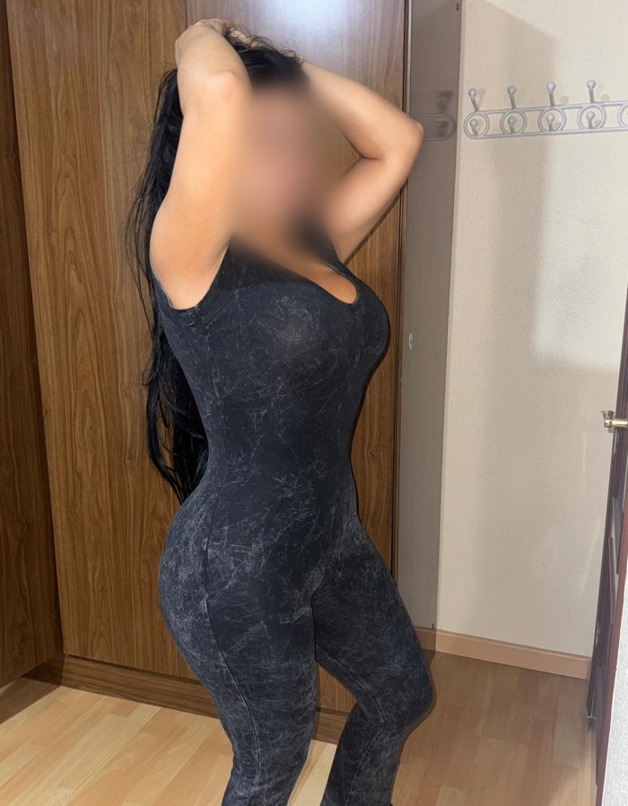 UNA POTENTE ESCORT FITNESS 24 HORAS