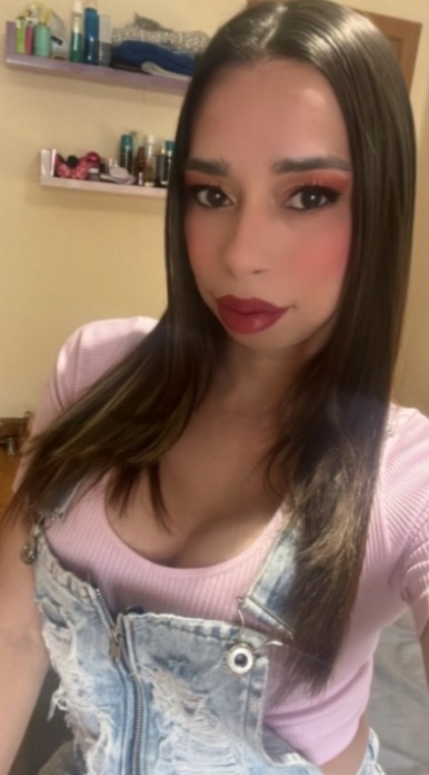 Anastasia chica trans femenina masajista en Almería