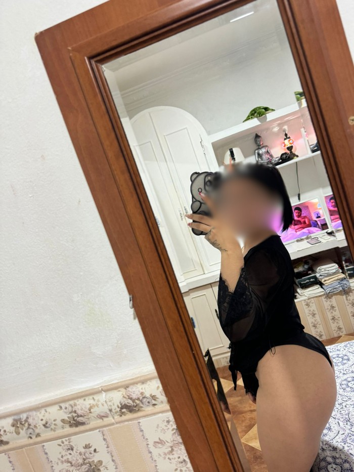 JOVENCITA ATRACTIVA Y EXLOSIVA 24H