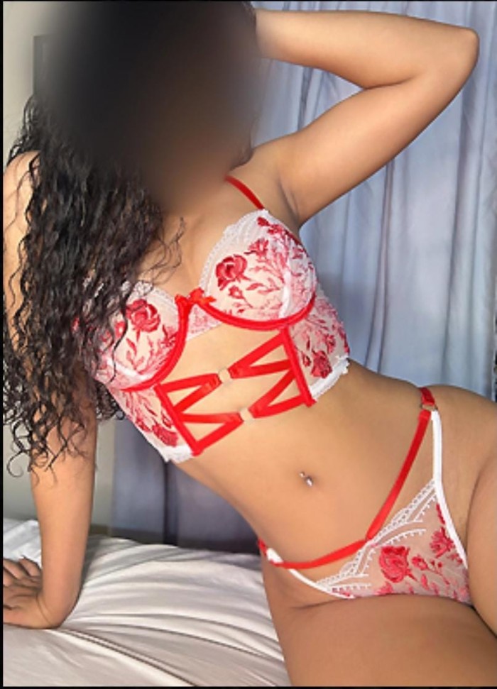 MUÑECA DE SEXO JUGUETONA ARDIENTE FIESTERA