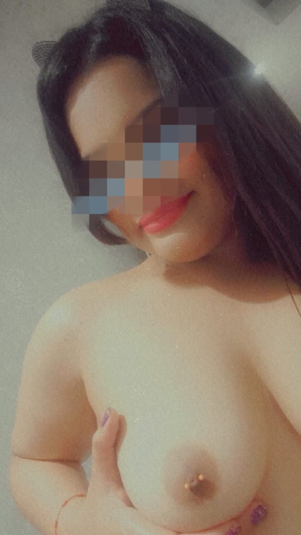 Masajista en Tarazona guapísima complaciente estrechita