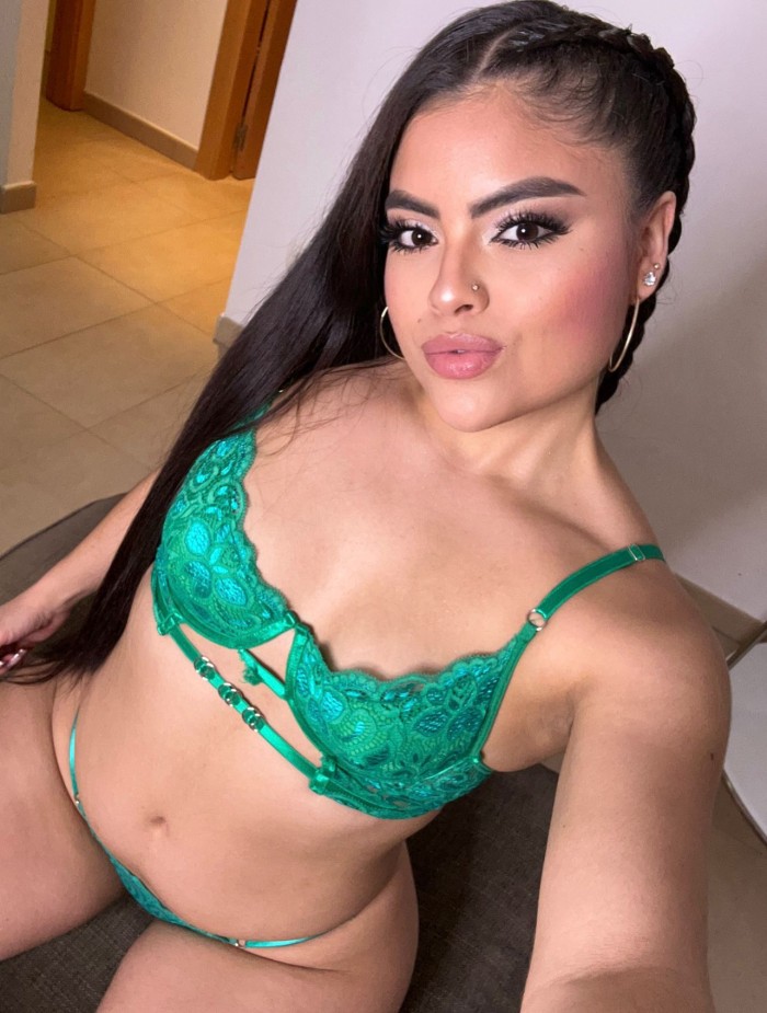 JOVENCITA DULCE QUIERE FIESTA