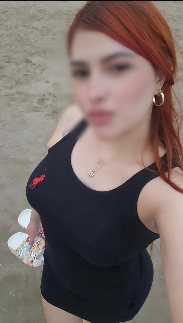 Chica cariñosa en torrejon