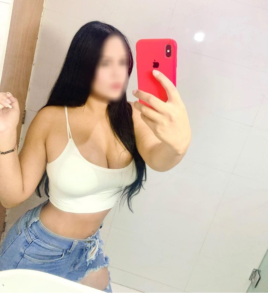 PRECIOSA JOVENCITA MUY CACHONDA