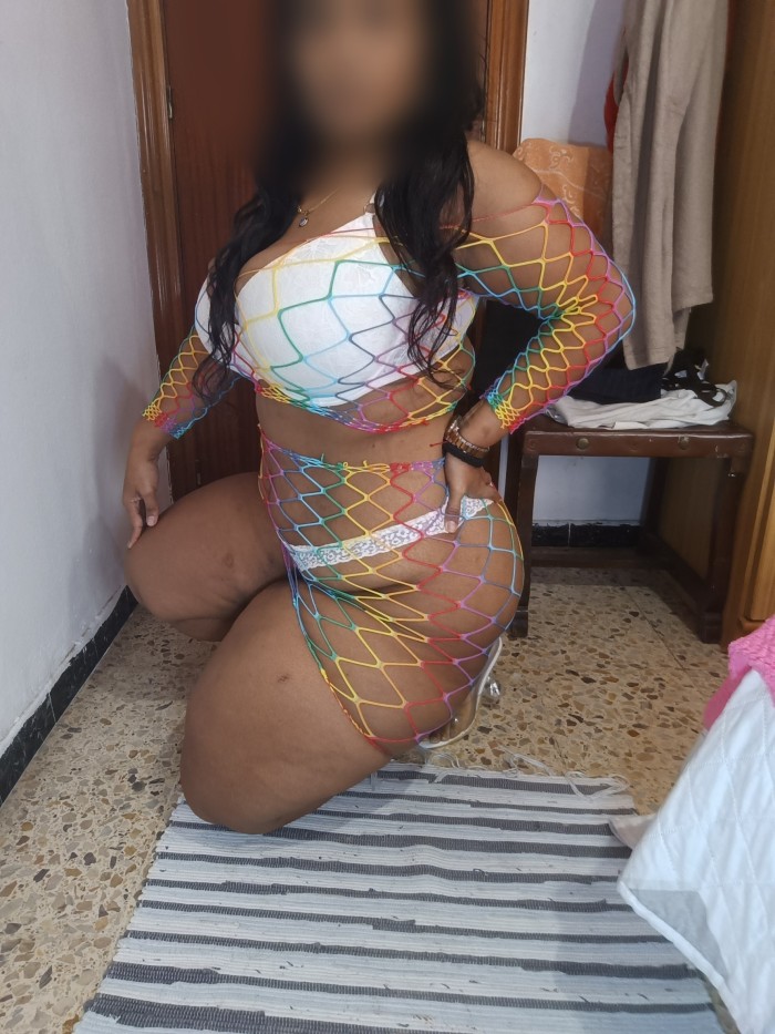 GORDITA 230 PECHAZOS VELLUDITA FIESTERA 30€