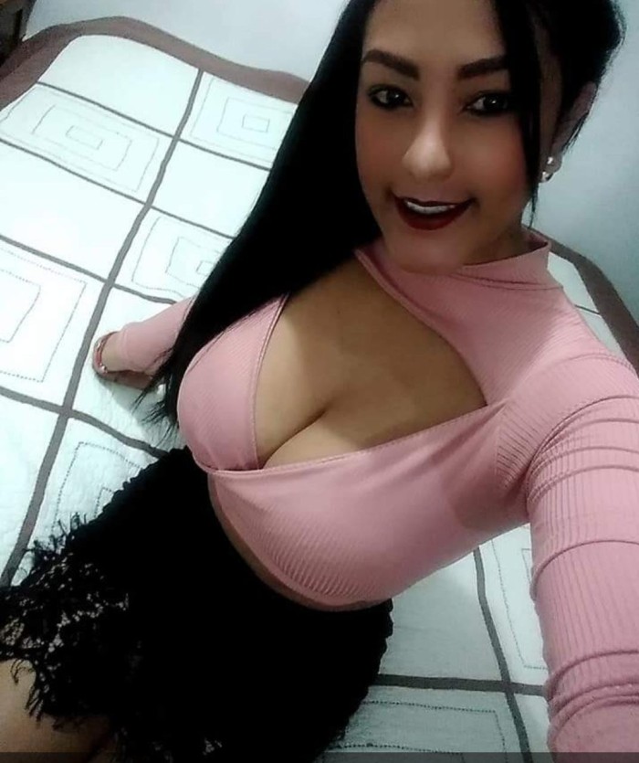 Andrea, preciosa joven, exquisita, novedad