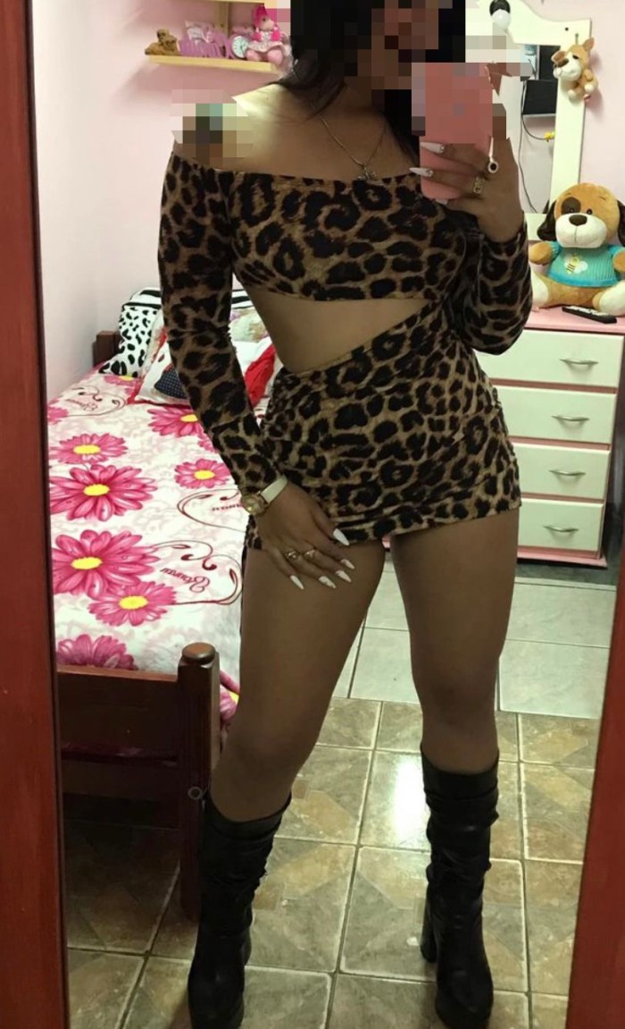 Dulce latina encantadora