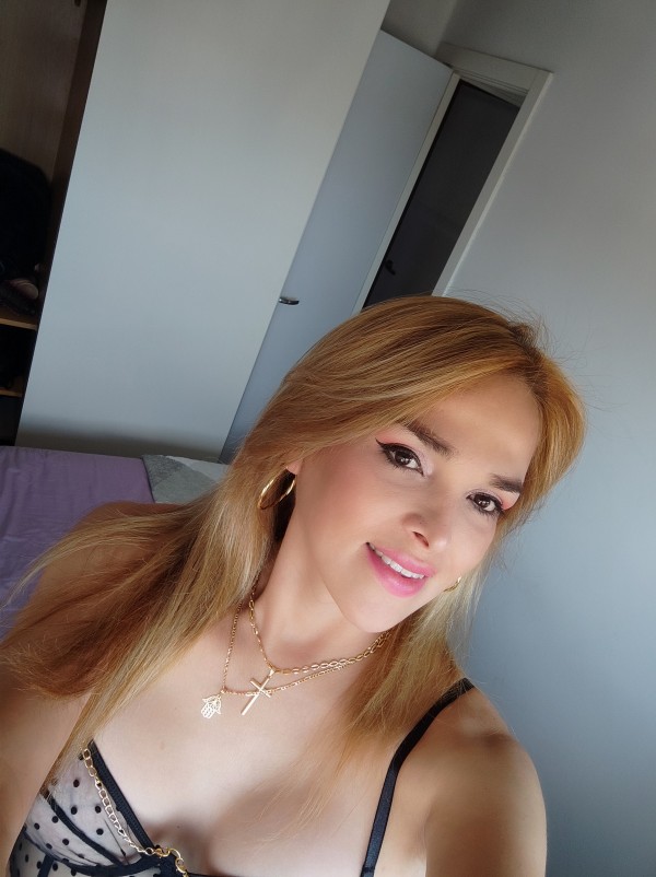 Bianka  chica trans recién llegada a tu cidad