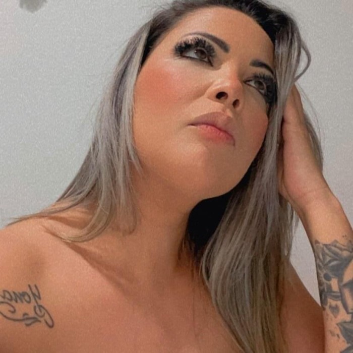 ESPECTACULAR BRASILEÑA UNA MILF EN TODA REGLA