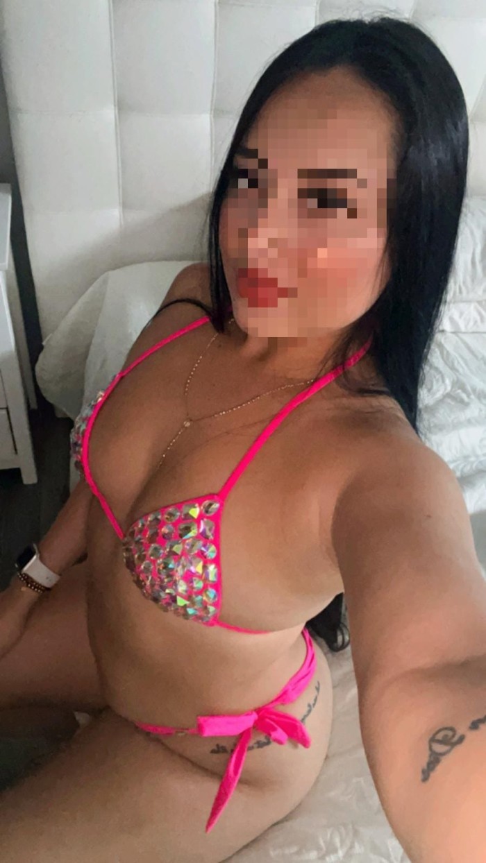 SENSUAL, ATRACTIVA E IMPLICADA JOVENCITA