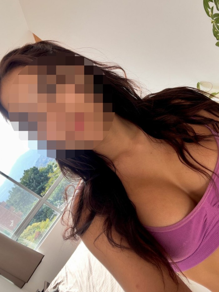 SOY SOFIA, TU DELICIOSA ACOMPAÑANTE COLOMBIANA