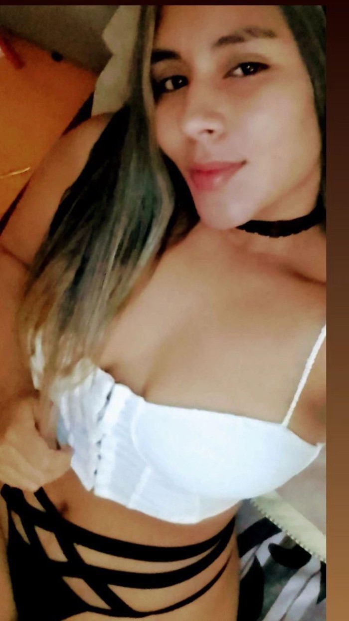 La Chica Que Te Hará Sentir Adrenalina, 642889364