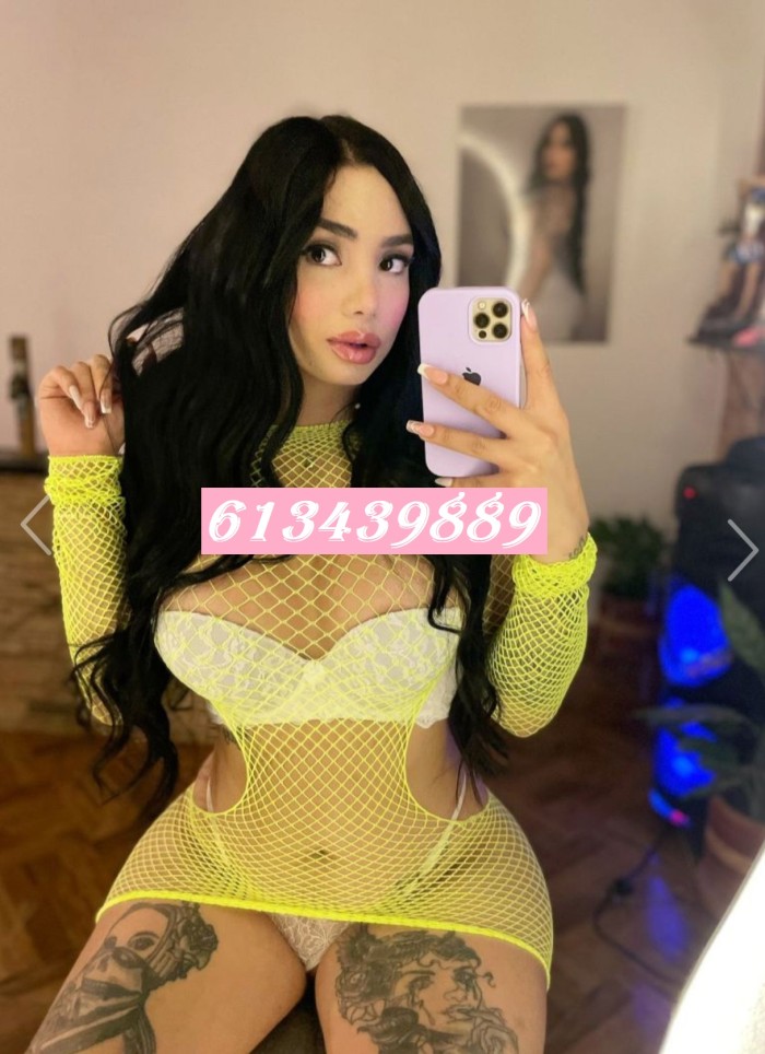 PRECIOSA JOVENCITA ECUATORIANA D PASO POR TU CIUDA