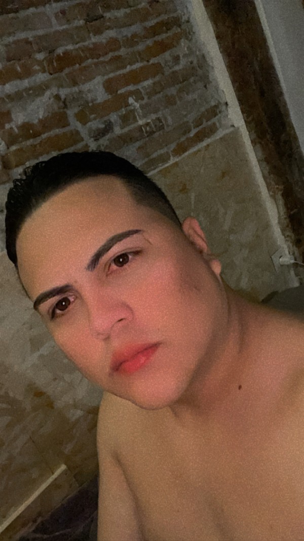 Maximiliano Latino Pollon 19 cm 22 años